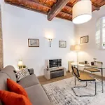 Typical Flat Trastevere *
